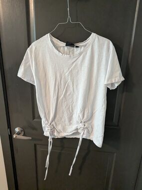 Onque Casuals Short Sleeve Tee with Cinch Detail